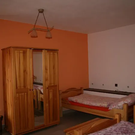 Podripska Farma Farmház *