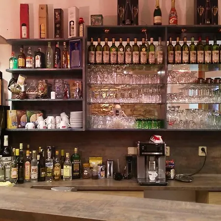 Podripska Farma *