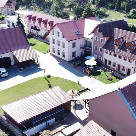 Фермерский дом Podripska Farma