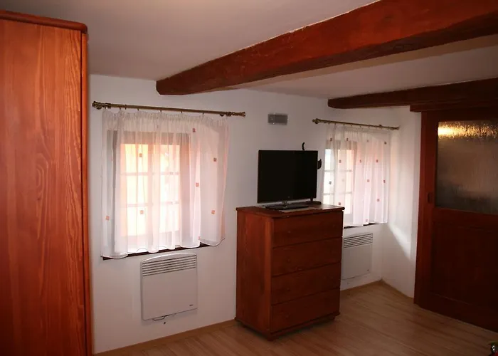 Podripska Farma ファームステイ ロウドニツェ・ナト・ラベム