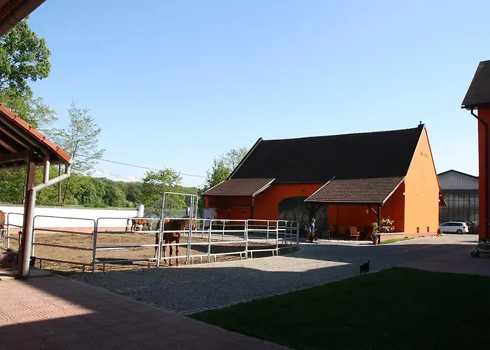 Podripska Farma Feriegård Roudnice nad Labem